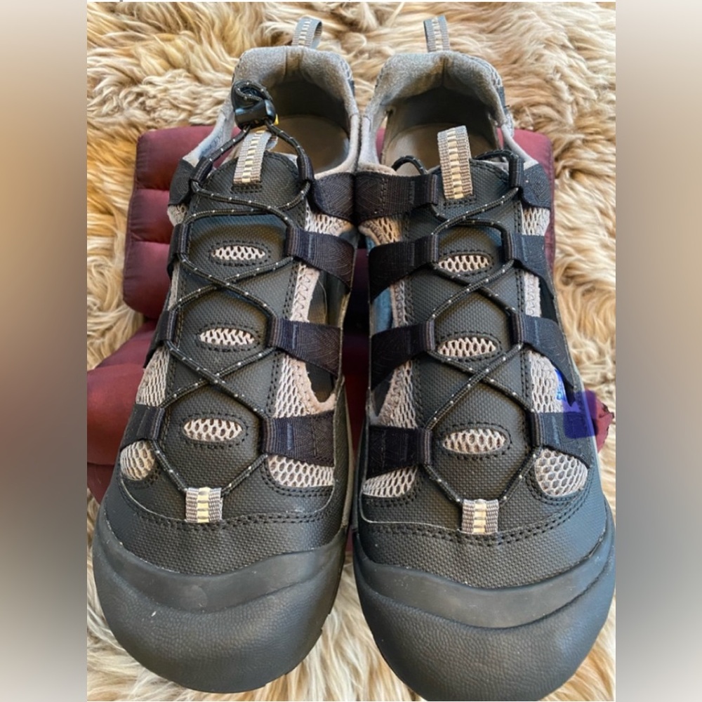 Keen Commuter IV cycling Sandal SIZE 15, sold w/o cycling cleet